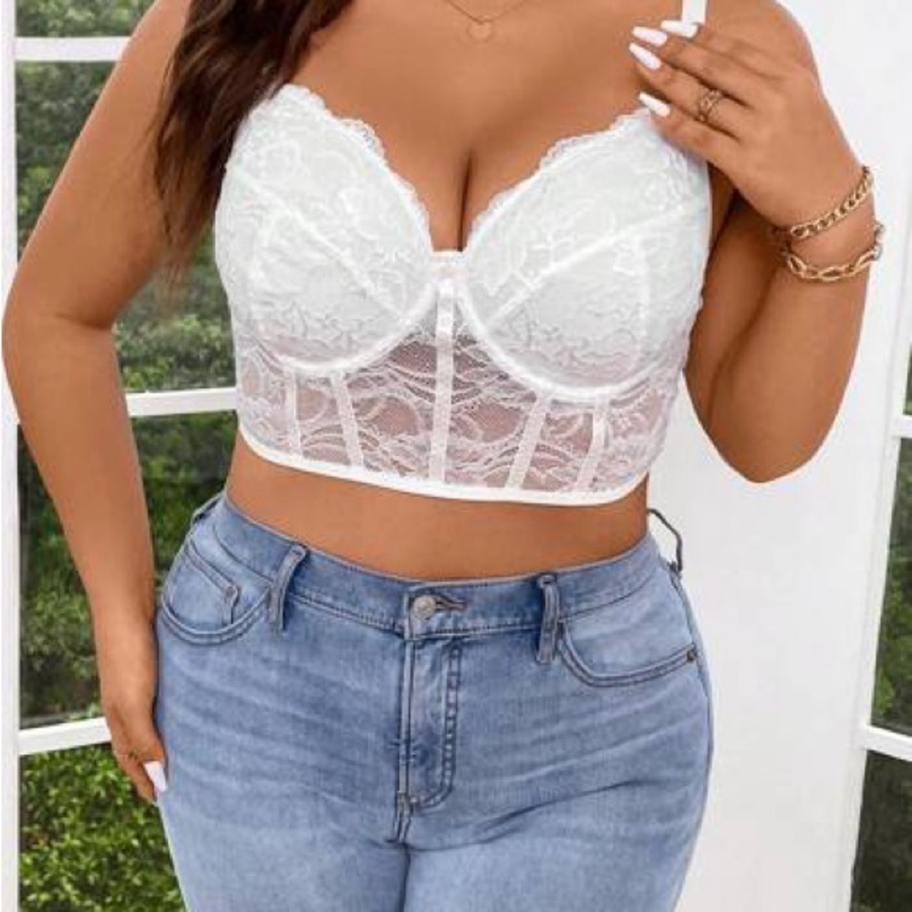 Chic White Lace Bustier Top